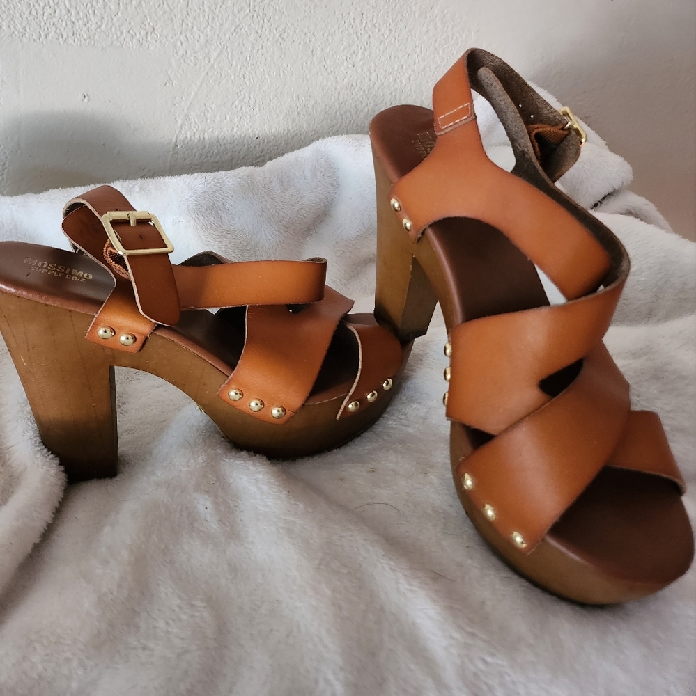Massimo Chunky 8.5 Leather Sandle